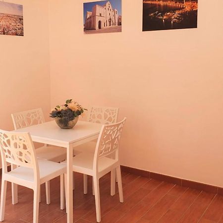 Dimora Donna Vittoria - Bari Vecchia Apartman Kültér fotó