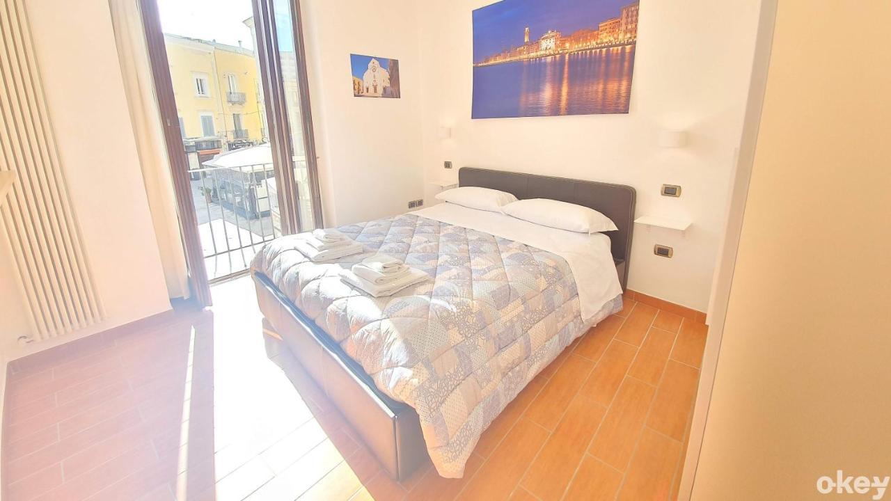 Dimora Donna Vittoria - Bari Vecchia Apartman Kültér fotó